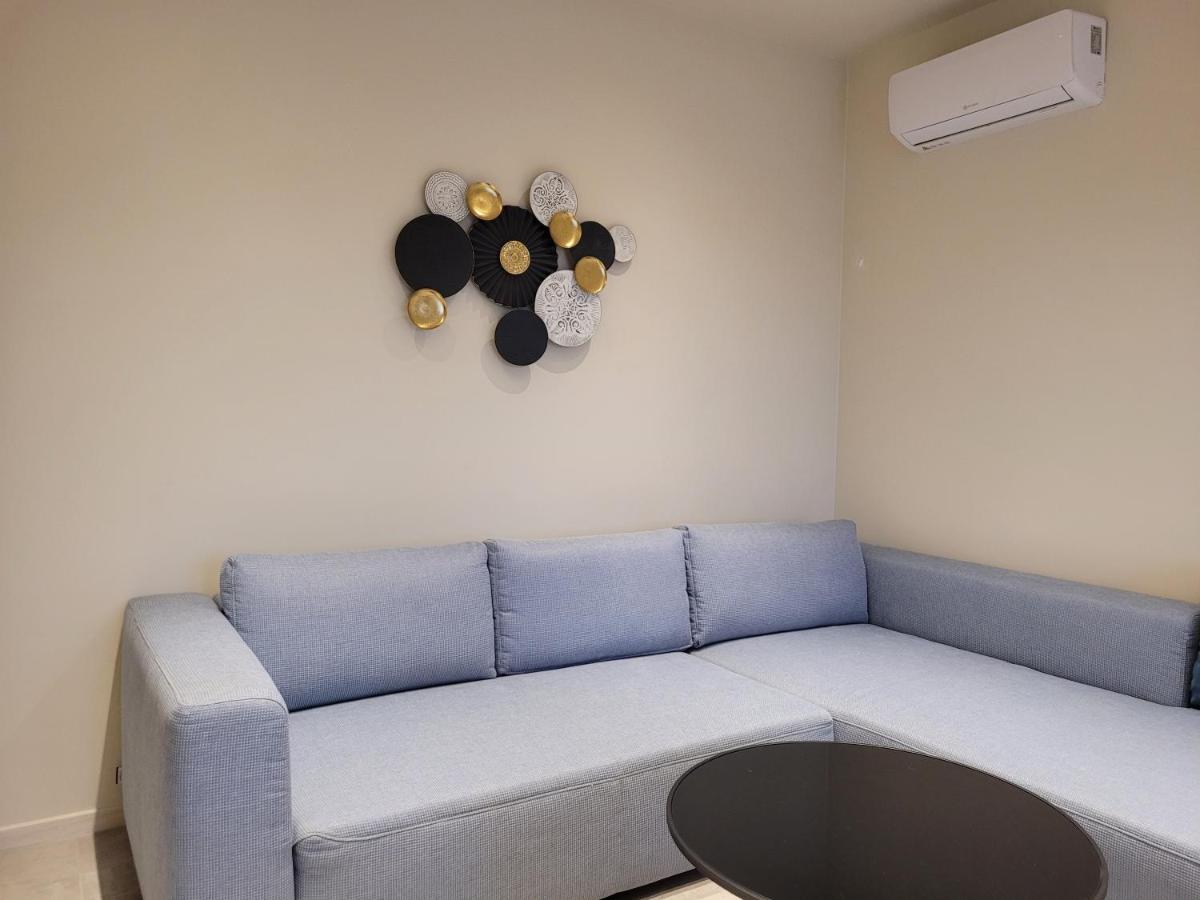 Lara II Apartman Дебрецен Экстерьер фото